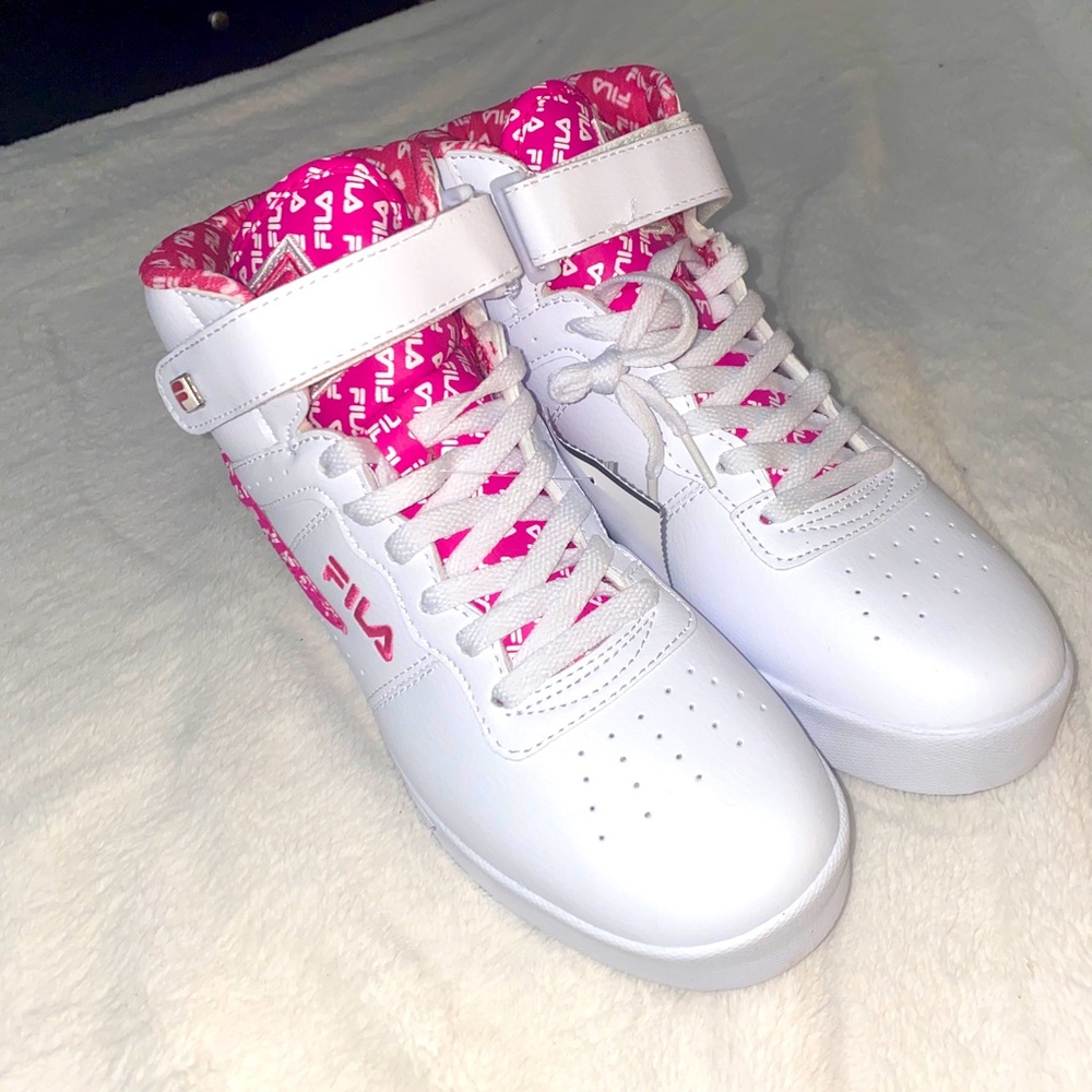 Fila sneakers size 9